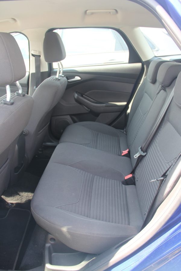 FORD FOCUS - Image 4